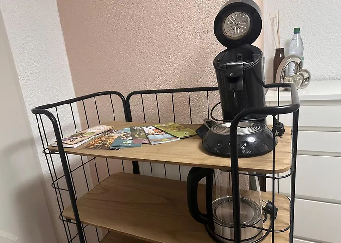 Moderne Umgeben Von Weinbergen *